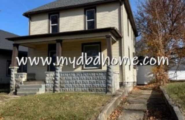 2813 Hoagland Ave photos photos