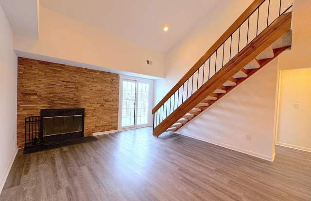 6939 MARY CAROLINE Circle unit: I photos photos