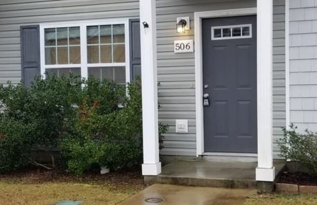 506 Oyster Rock Lane - 506 Oyster Rock Lane, Onslow County, NC 28460