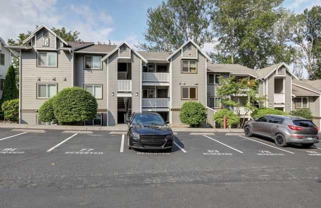 Beautiful 2 Bedroom/2 Bath Renton Condo, Great Location, W/S/G included!! photos photos Beautiful 2 Bedroom/2 Bath Renton Condo, Great Location, W/S/G included!! photos photos
