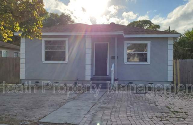 1425 40th Street South photos photos