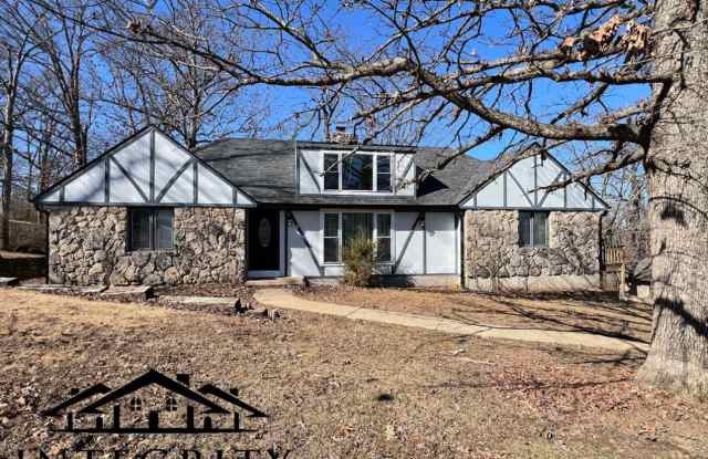 Charming Home Close to West Gate of FLW! photos photos