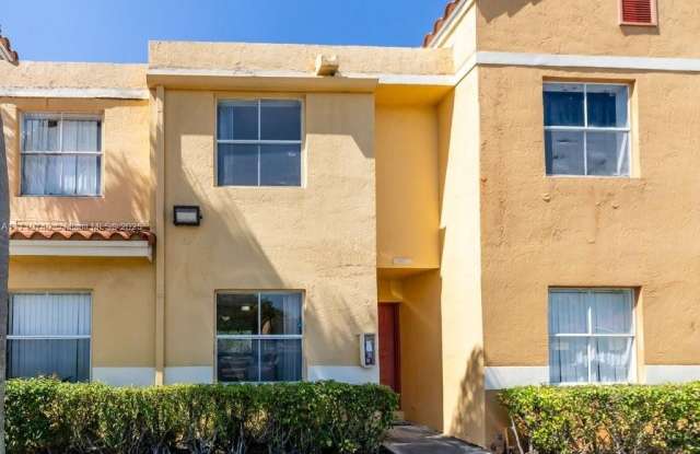 4037 NW 90th Ave photos photos