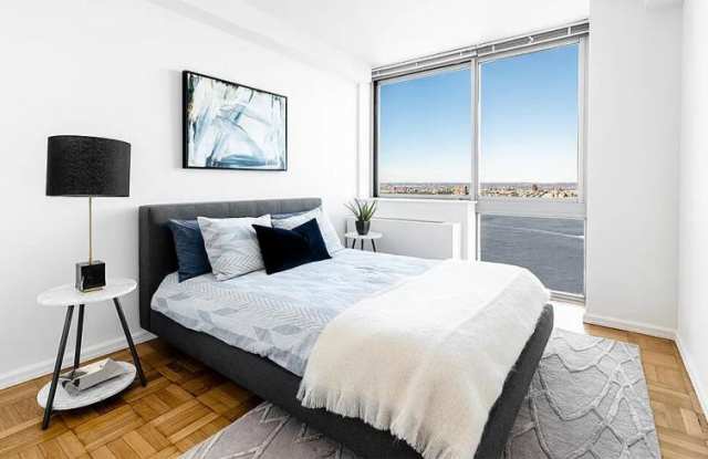505 West 37th Street - 505 West 37th Street, New York City, NY 10018