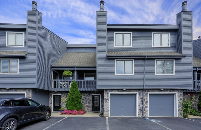 15 Devon Court - 15 Devon Court, Spring Lake Heights, NJ 07762