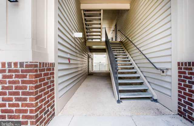 1049 GARDENVIEW Gallery 3
