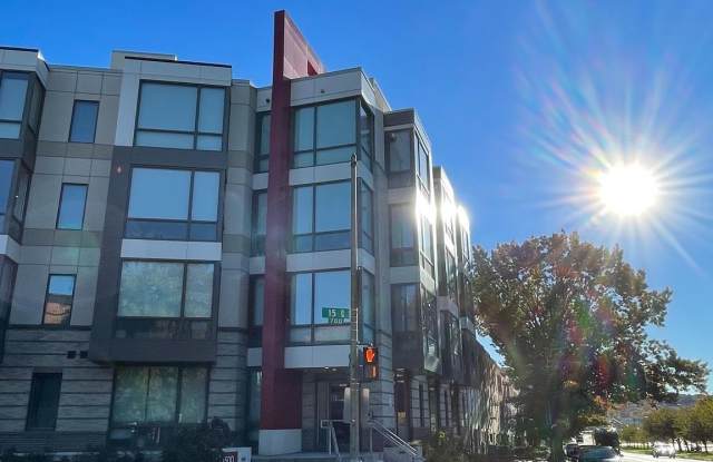 1500 PENNSYLVANIA Avenue SE unit: 304 - 1500 Pennsylvania Avenue Southeast, Washington, DC 20003