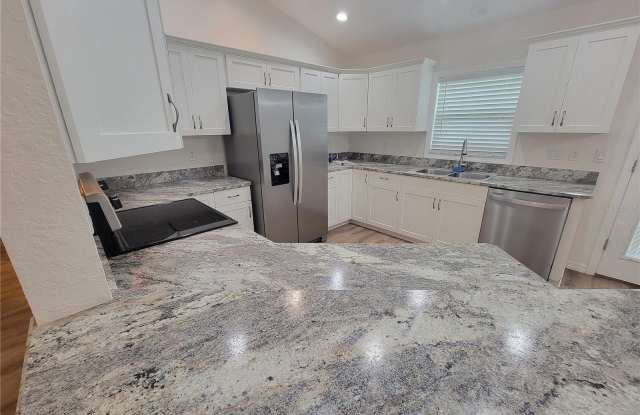 8783 SE 157TH Place Gallery 4