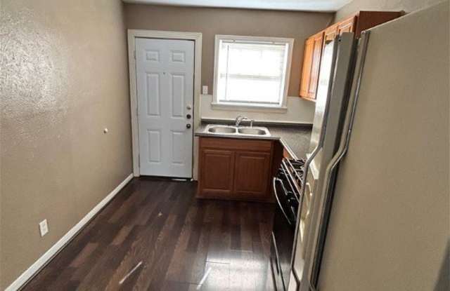 712 Sutton Drive photos photos