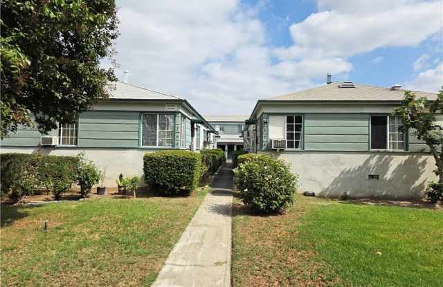 356 S Sierra Madre 360 1/2 photos photos