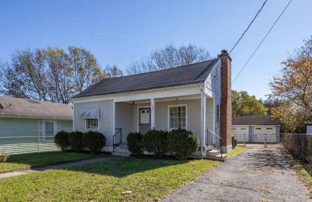1220 Hammond Avenue Gallery 1