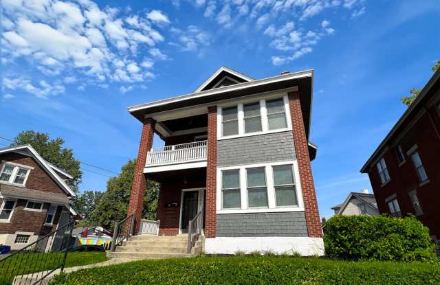 2642 Madison Rd - 2642 Madison Road, Cincinnati, OH 45208