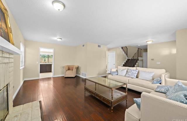 23018 Rio Lobos Road Gallery 4