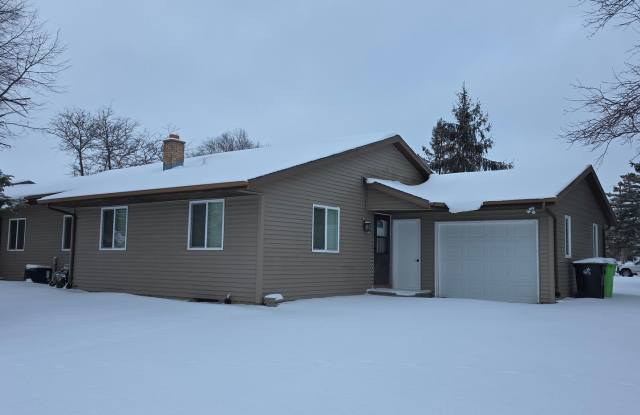 Updated 2 bedroom Hartford ranch photos photos