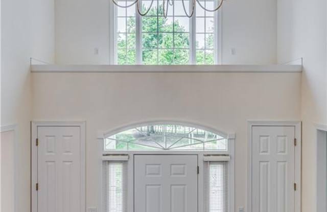 4427 Forest Brooke Ct North Gallery 4