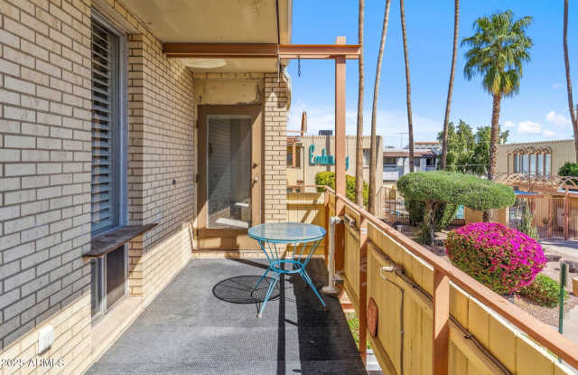 6928 E 3RD Street photos photos