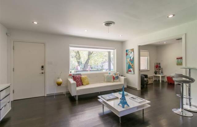 6516 Dakar Road W Gallery 4