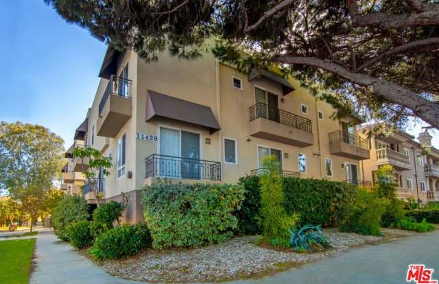 11428 National Blvd unit: 103 photos photos