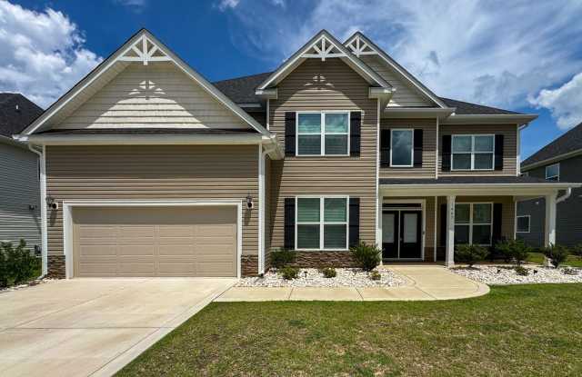 Stunning 5 Bed 4.5 Bath Fayetteville Home with Fenced Yard photos photos Stunning 5 Bed 4.5 Bath Fayetteville Home with Fenced Yard photos photos