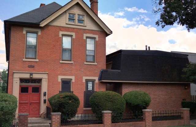 1360 Highland Street photos photos