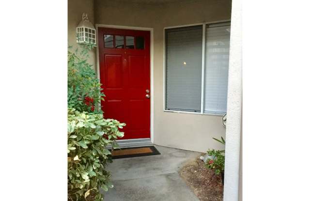 4 Glenoaks Gallery 2