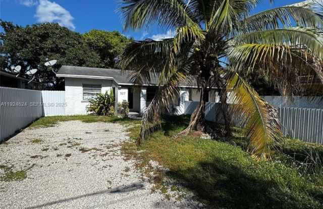 525 NW 91th photos photos 525 NW 91th photos photos