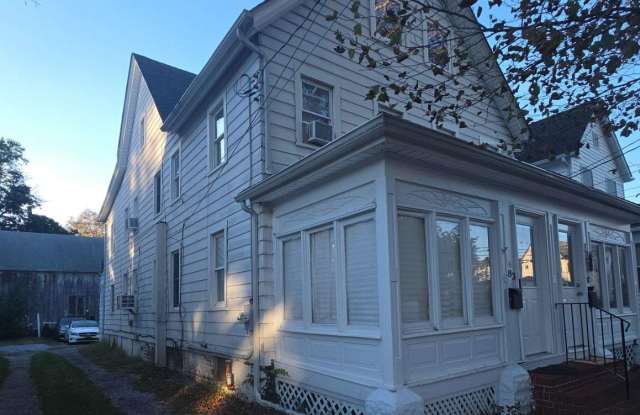 83 CHESTNUT Street Gallery 3
