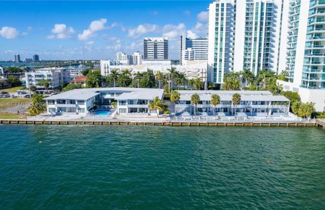 7931 East Dr photos photos