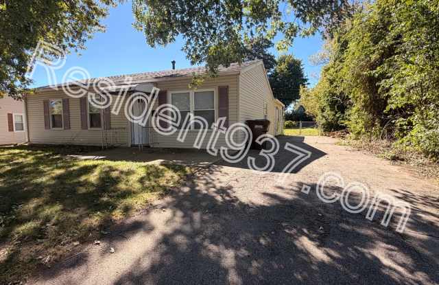3 Bed 1 bath in Fairborn Gallery 3