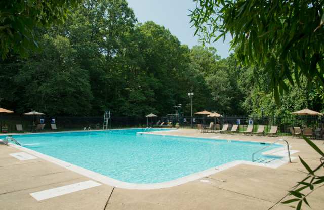 Crystal Woods photos photos