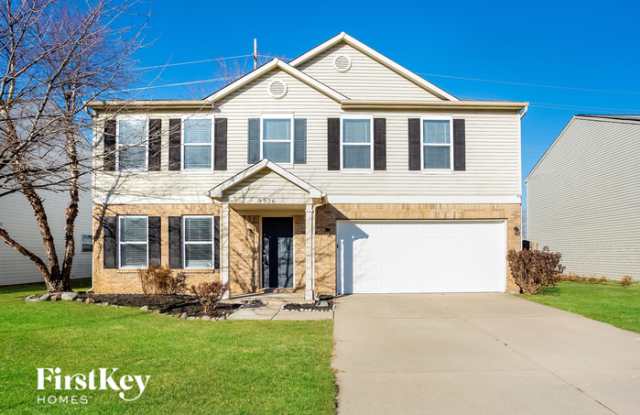 9936 Boysenberry Drive - 9936 Boysenberry Drive, Fishers, IN 46038