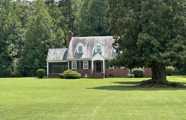 3289 Old Church Road photos photos