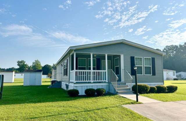 AVAILABLE JANUARY!! - 4404 Shanlee Drive, Horry County, SC 29526