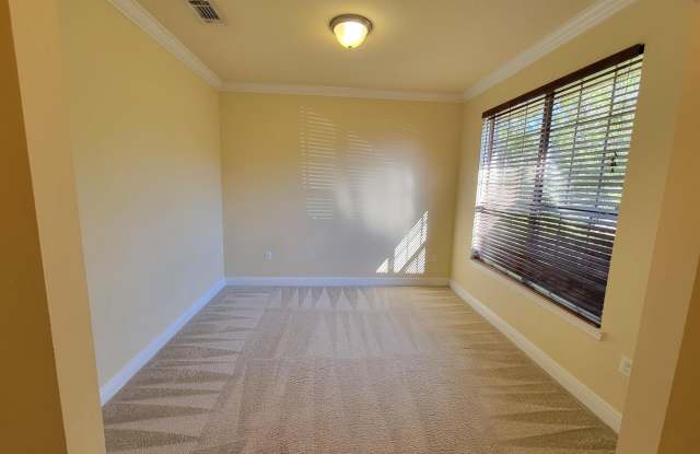 1819 COAST Court Gallery 3