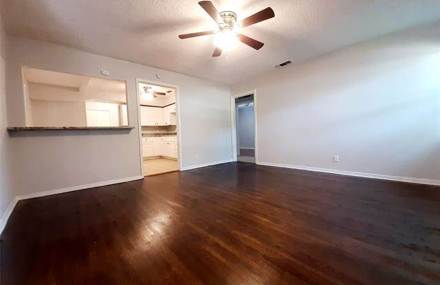 4516 Fletcher Avenue Gallery 4