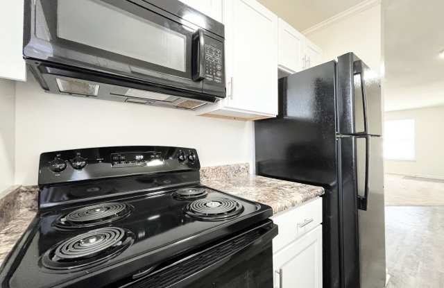 Collinwood South Apartments Gallery 3