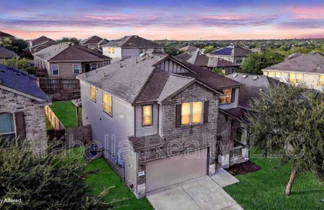 9814 Marbach Bend Gallery 1