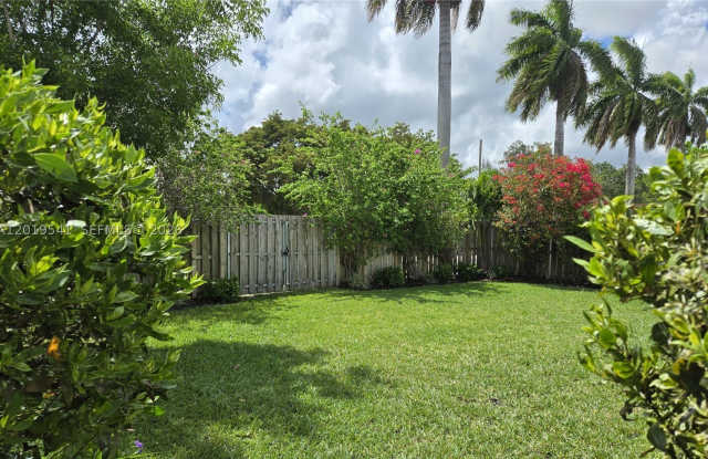 24400 SW 119th Pl Gallery 2