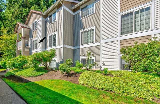 Beautifully Updated 2 Bedroom 2 Bath Sammamish Condo in Sundance at Klahanie! photos photos