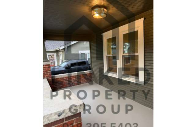 Charming Renovated Craftsman Bungalow Gallery 3