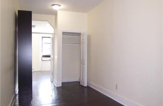 459 West 49th Street Gallery 3