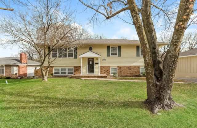 5135 Goodman Lane - 5135 Goodman Lane, Overland Park, KS 66202
