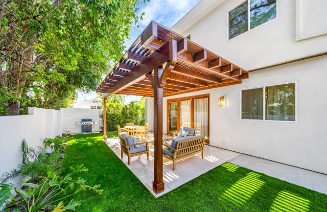 23265 Gonzales Dr Gallery 1
