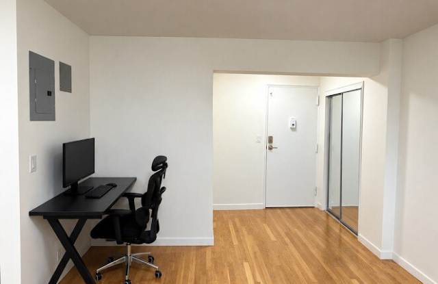 5775 Mosholu Avenue Gallery 2
