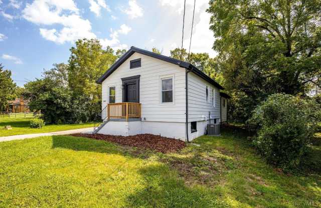 6985 Beechmont Avenue Gallery 2