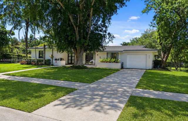 8620 SW 159th St photos photos