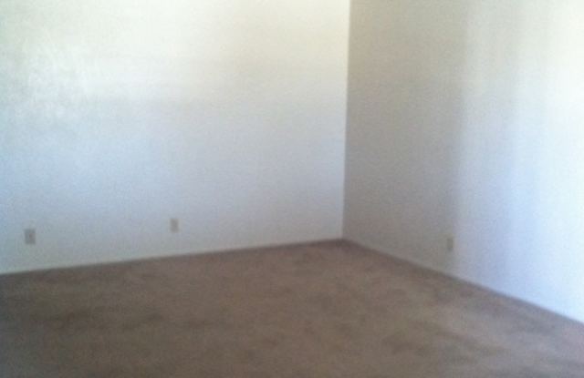 747 E TABOR AVE #4 Gallery 3