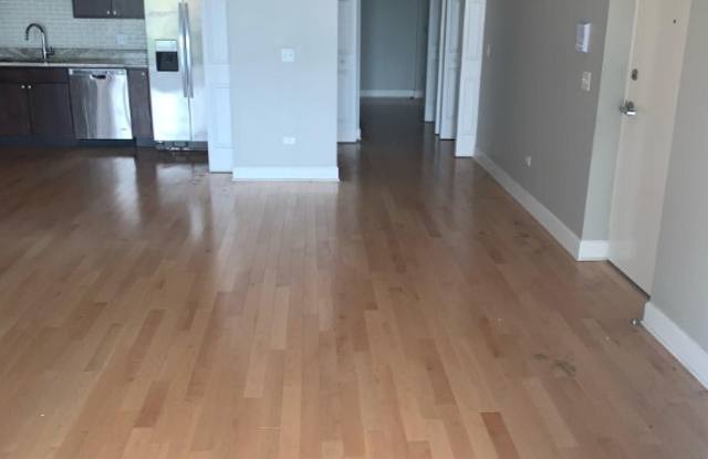 1655 North Western Avenue Gallery 2