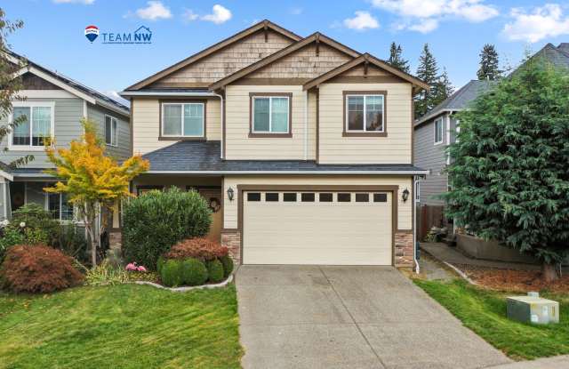 Well maintained 4 bedroom 2.5 bath home in Olympia School District. photos photos