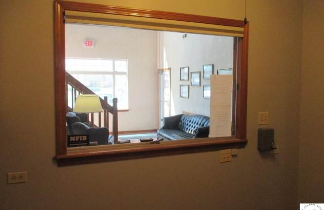 121 E Broadway Boulevard Gallery 3